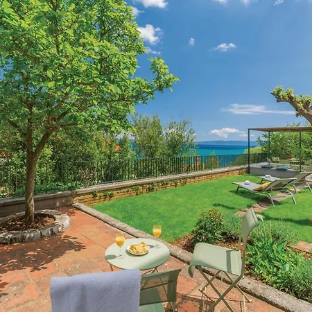Awesome In Labin With Kitchen * Labin (Istria)